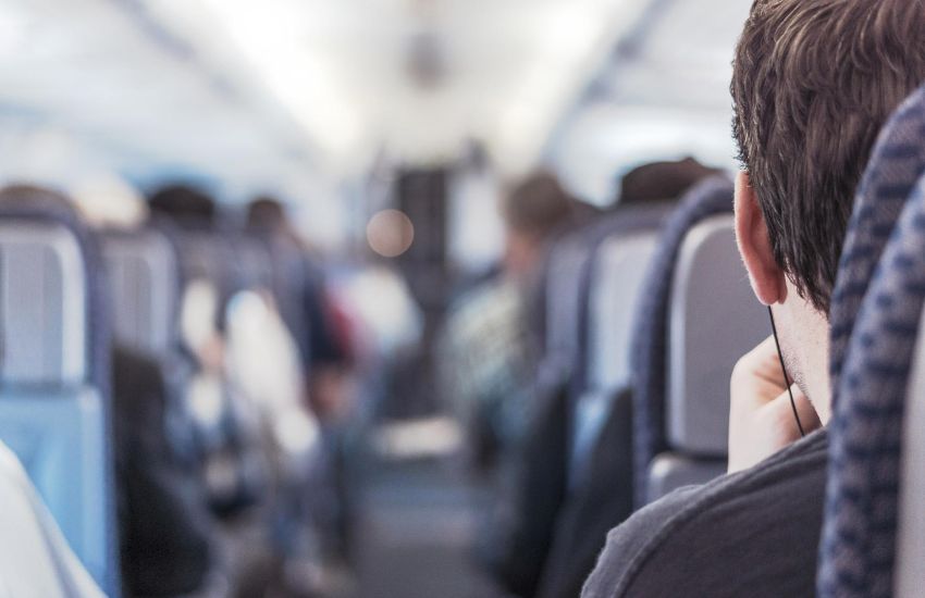 Viaggiare senza stress con gli apparecchi acustici